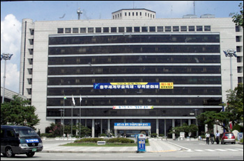 충주맨 은퇴 예고, 구독자 6만 명 증발… 왜 이런 일이 벌어졌나? 6 Image