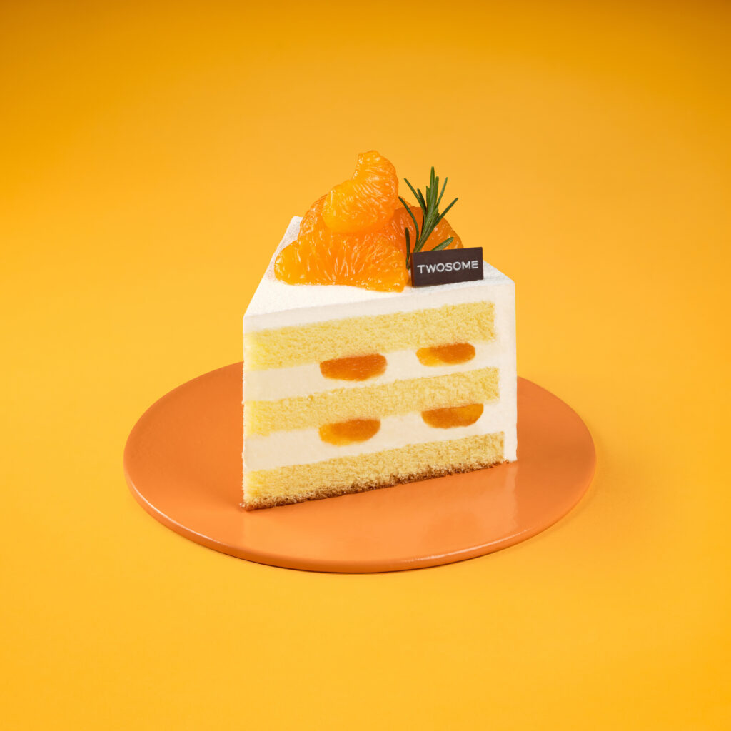 "비주얼 끝판왕" 투썸플레이스, 사계절 과일 디저트 '과일생' 라인업 확대, 가격 및 예약 방법 총정리 6 사진자료 금귤생 피스