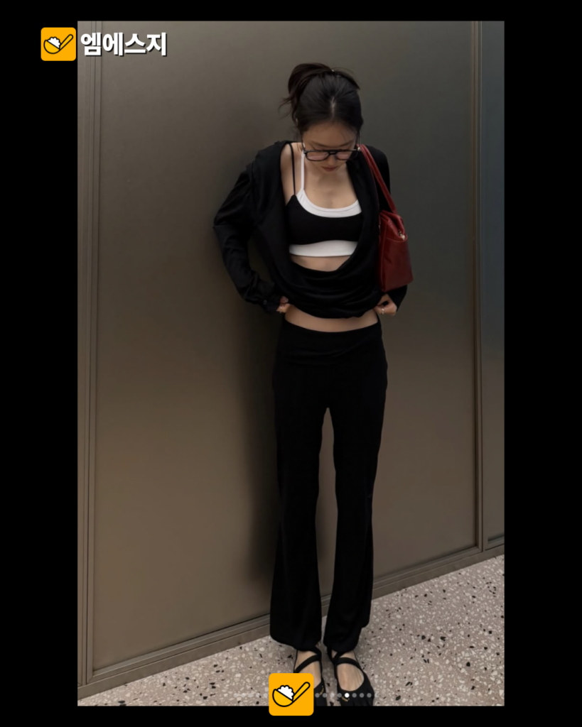 기자들 앞에서도 화장기 덜었다…손나은, 괌 출국길 ‘꾸안꾸’ 공항패션, 김부장 여배우? 6 009 15