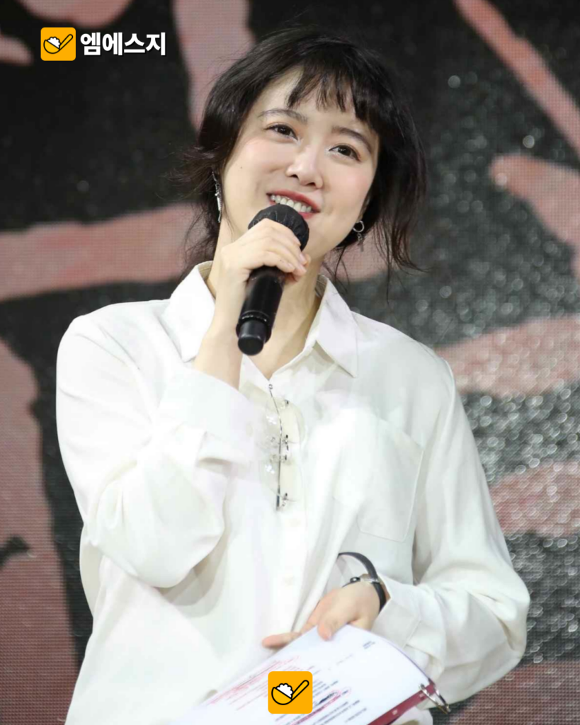 구혜선, 이번엔 45만원 수제 만년필…“가격 높은 편, 작품으로 봐달라” 6 009 5