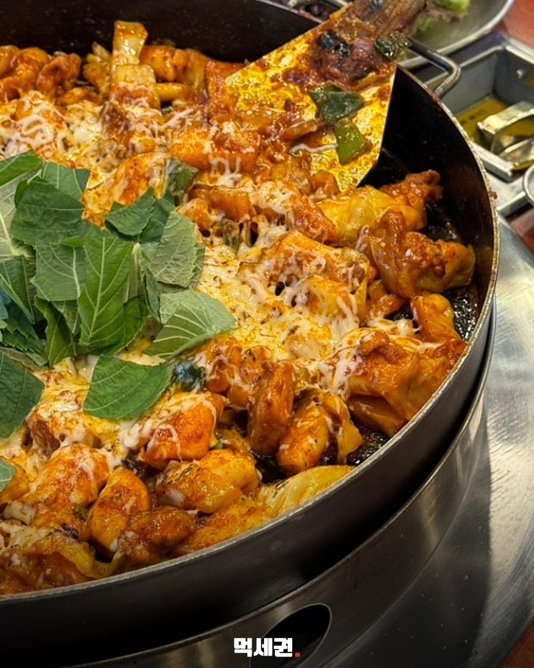 건대입구에서 뭐 먹지?…닭갈비부터 초밥까지 맛집 4곳 관련 이미지 3